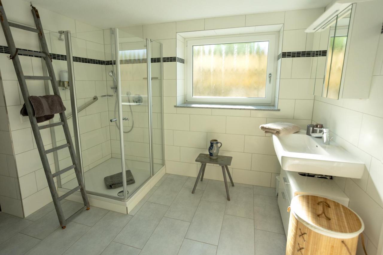Ferienwohnung Burgblick im Neuffener Tal mit Sauna und Wallbox Frickenhausen  Exterior foto