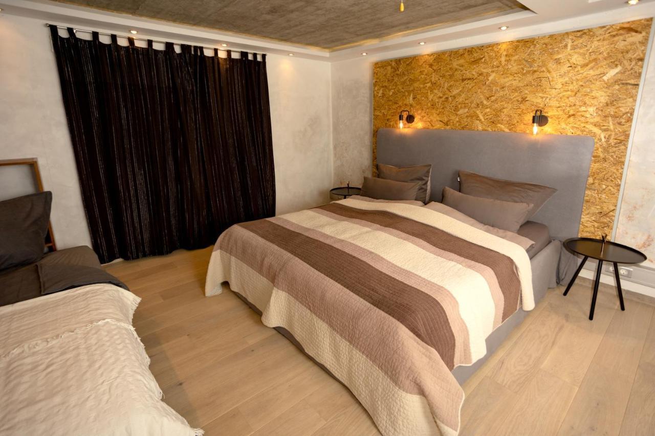 Ferienwohnung Burgblick im Neuffener Tal mit Sauna und Wallbox Frickenhausen  Exterior foto