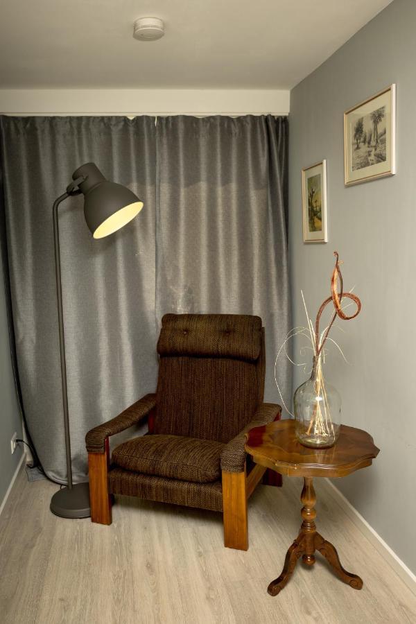 Ferienwohnung Burgblick im Neuffener Tal mit Sauna und Wallbox Frickenhausen  Exterior foto